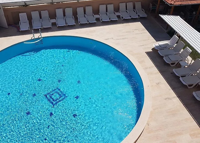 Princess Of Oezalp Апарт-отель Дальян